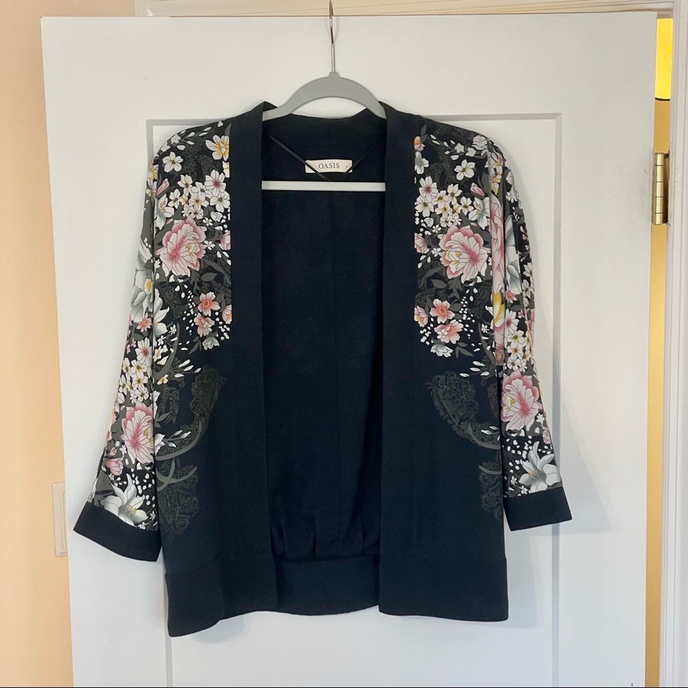 Oasis “Lotus and Lily” kimono jacket